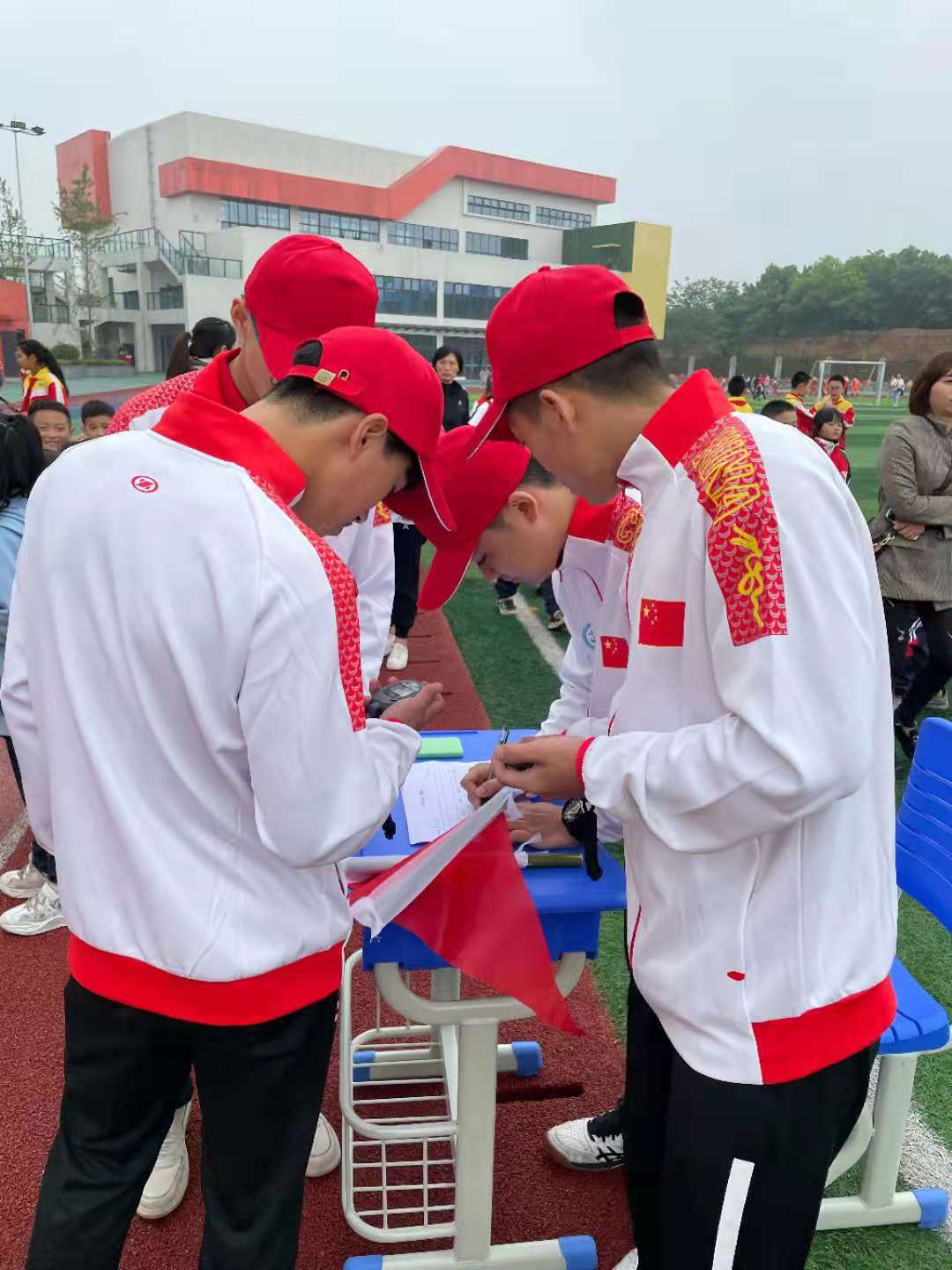微信图片_20210419225433.jpg