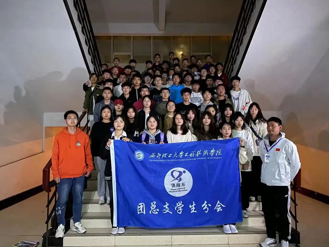 cfda1ea933495d7c8a44c77867c5674.jpg 图片