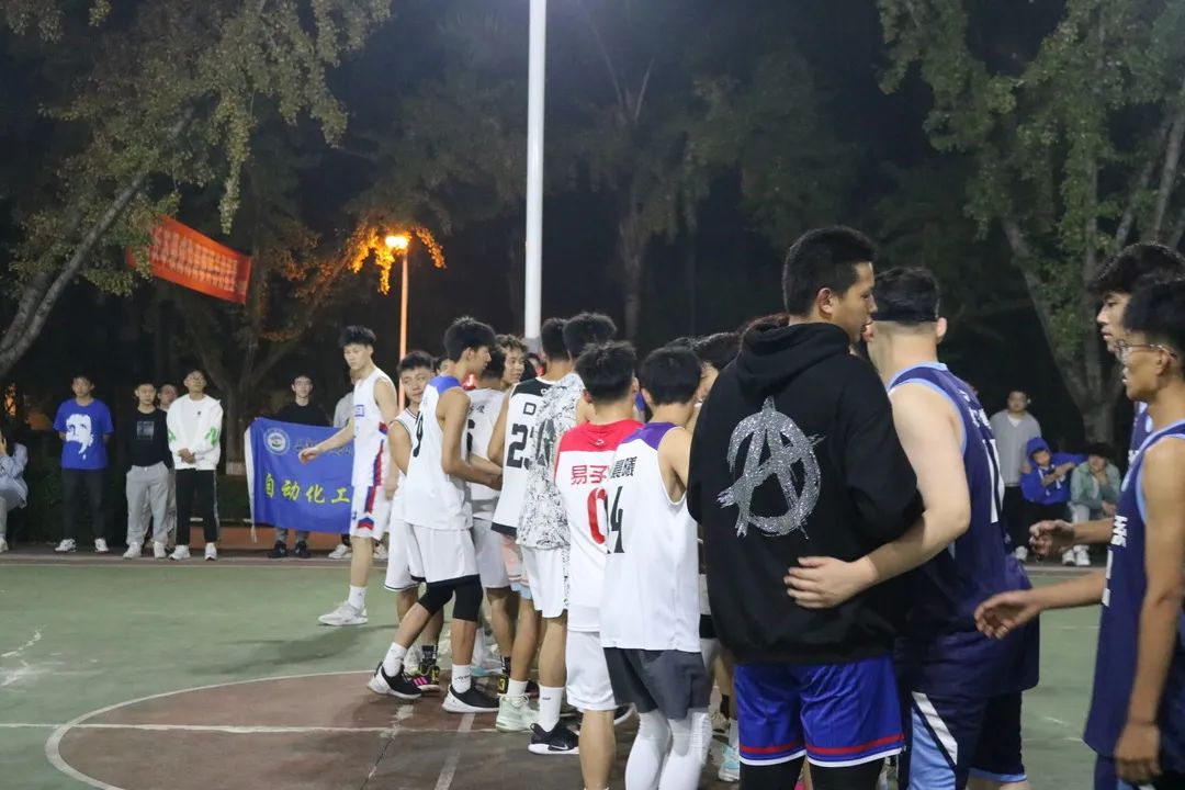 e50647984c279d04e6339350d36cffd.jpg 图片