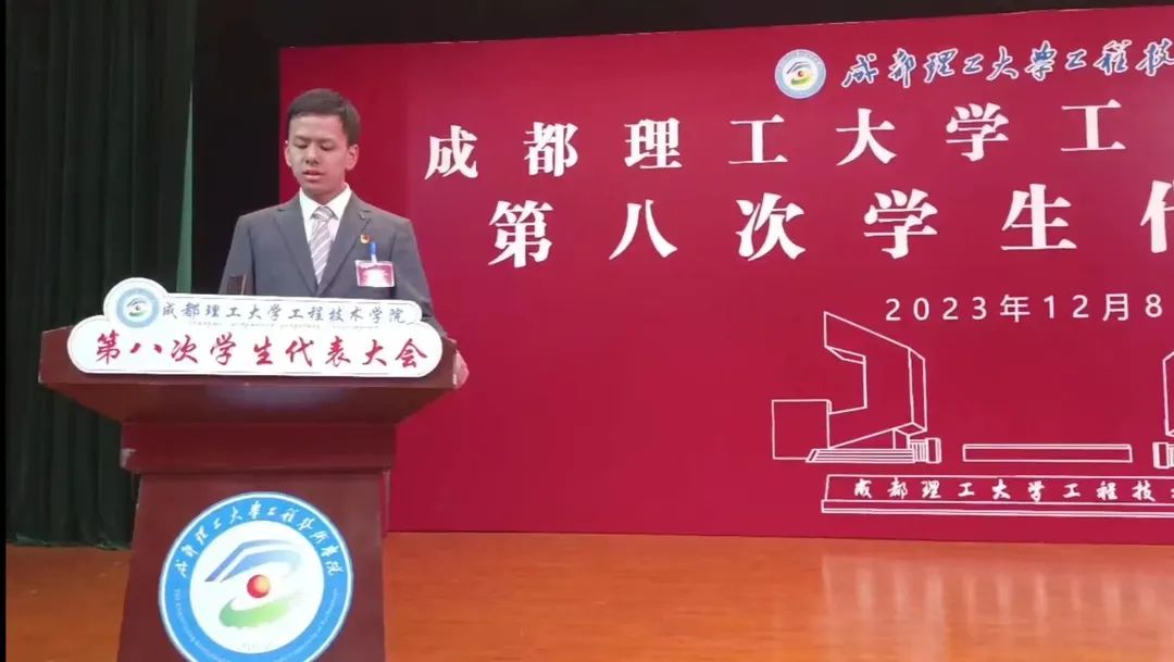 e3d27dfa1017b035e8804f51fe01e15.jpg 图片